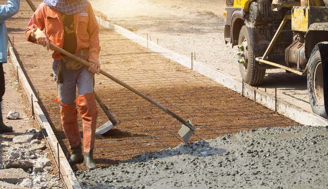 Trabalhos em Pisos e Pavimentos de Concreto